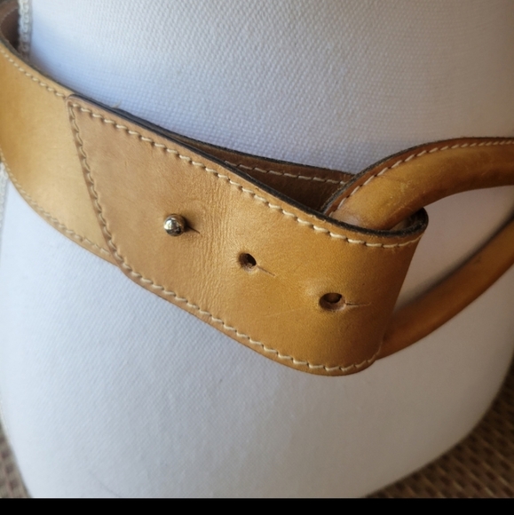 Vintage and Klein equestrian Style tan leather belt Small - Picture 2 of 5